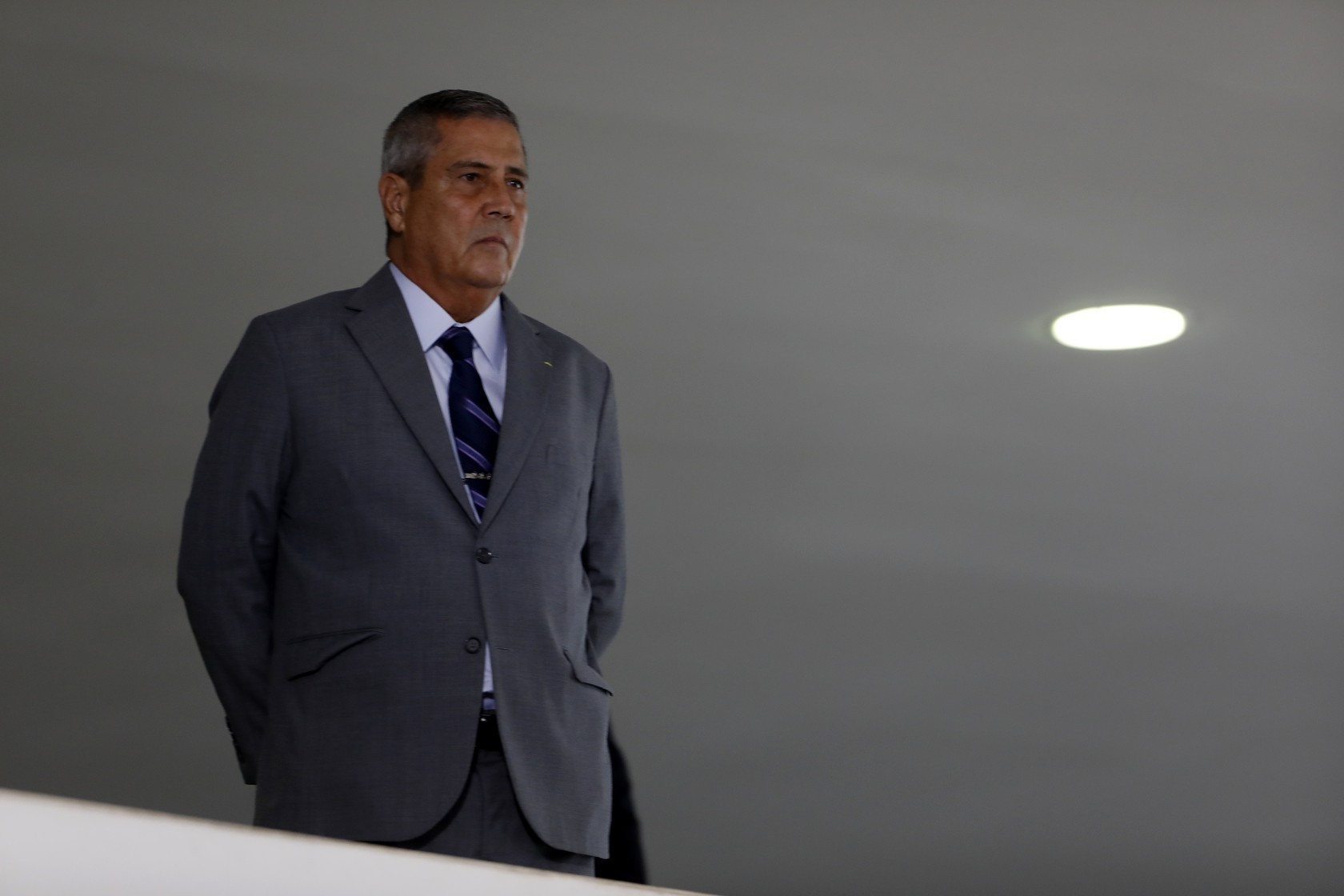 Defesa de Braga Netto volta a pedir soltura ao STF e diz que não há razão para general continuar preso