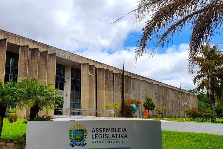 Isenção de IPVA para veículos com mais de 15 anos de fabricação é aprovada na Assembleia
