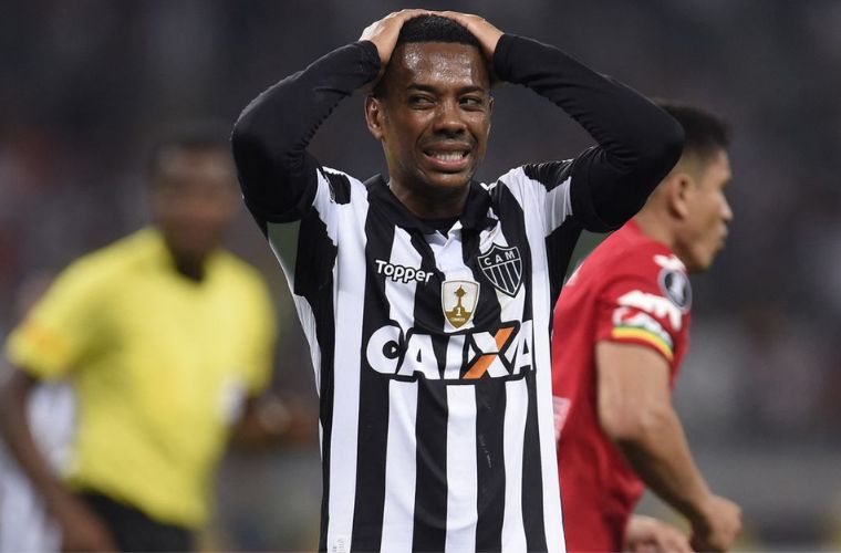 Robinho é condenado em última instância e deve cumprir nove anos de prisão por estupro