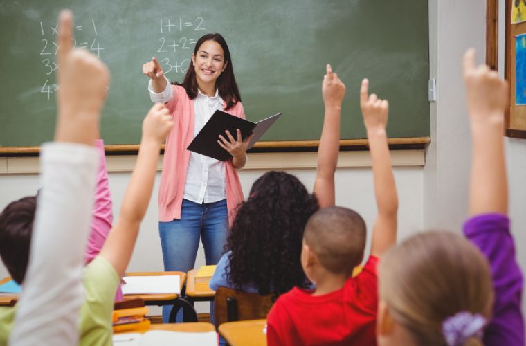 Professores da educação básica terão reajuste no piso salarial