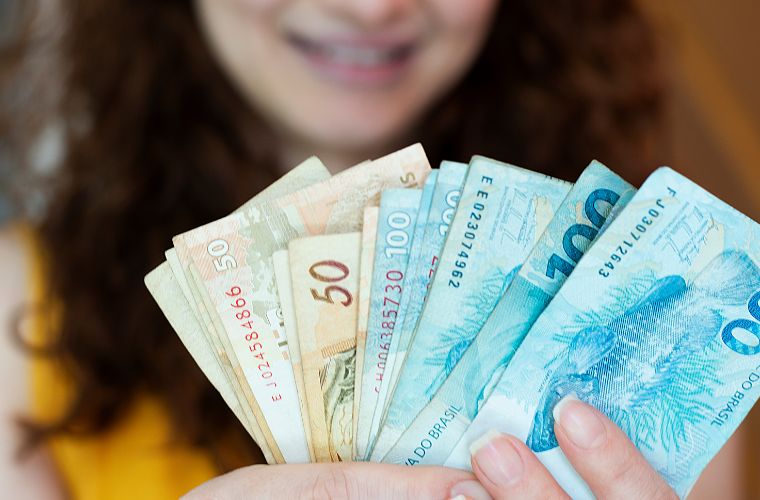 Abono salarial PIS/Pasep: Caixa libera consultas de valores pelo Caixa Tem