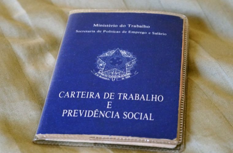 Funtrab oferta 1.935 vagas de emprego na Capital e 32 agências do interior