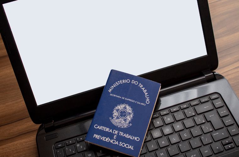 Funtrab inicia última semana de abril com 2,5 mil vagas de emprego