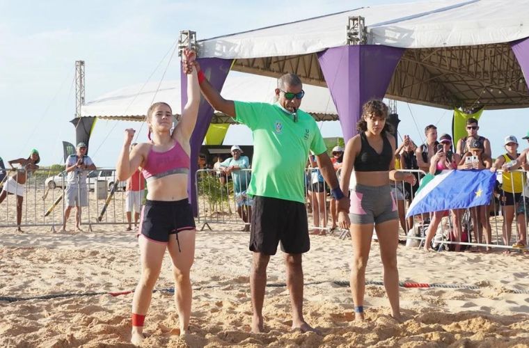 JUBs Praia 2022: No beach wrestling, Amanda Leal garante primeira medalha para MS