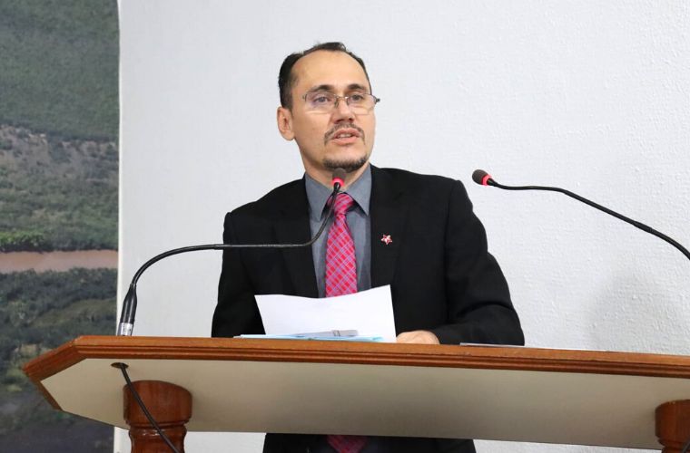 Após solicitação do vereador Abilio Vaneli (PT), prefeitura de Coxim volta atrás e irá devolver alíquota da previdência dos servidores municipais.