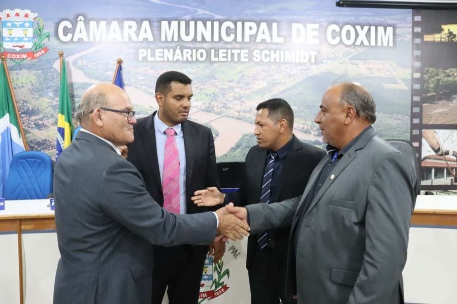 Com eleição antecipada, Ademir Peteca é escolhido novo presidente da Câmara de Coxim
