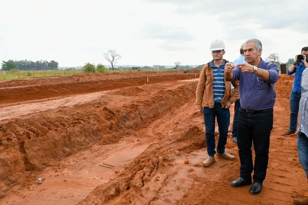 Governo entrega mais de R$ 11 milhões em obras e investimentos no interior do Estado