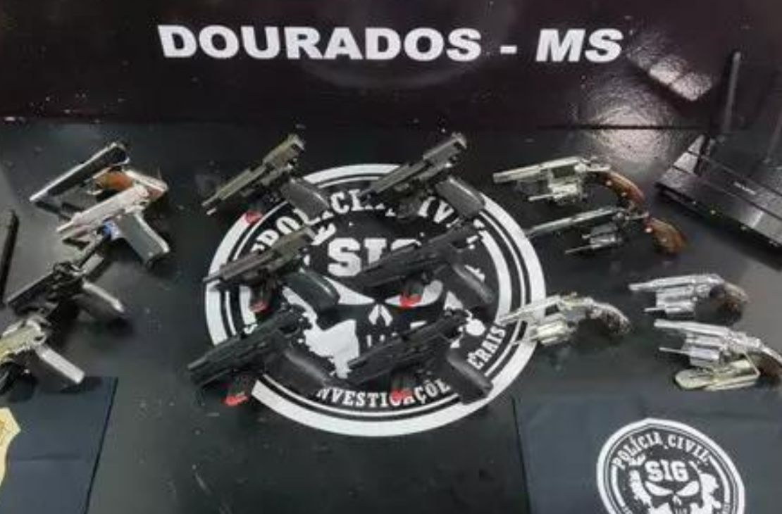 Polícia localiza 15 armas que seriam usadas em guerra de facções em Dourados