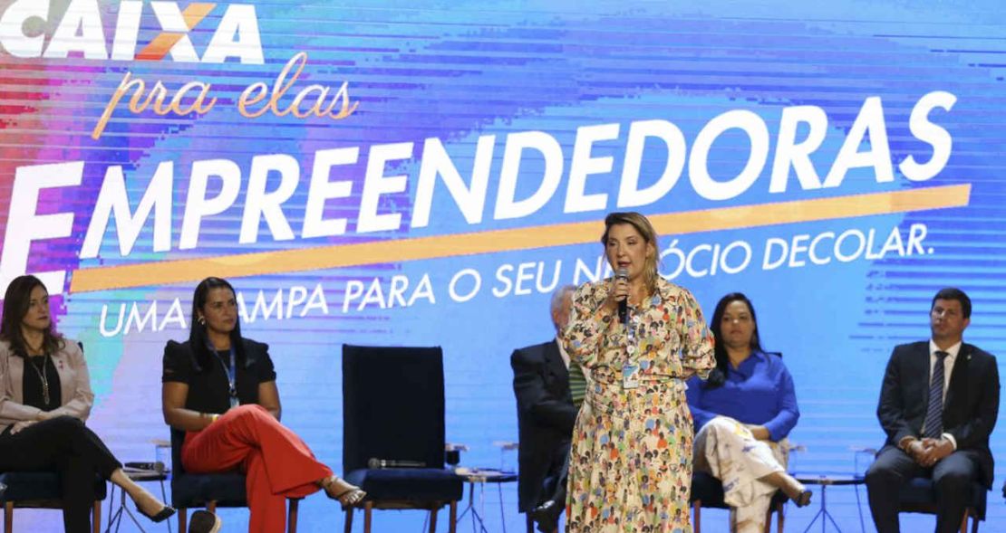 Caixa e Sebrae criam programa de estímulo ao empreendedorismo feminino