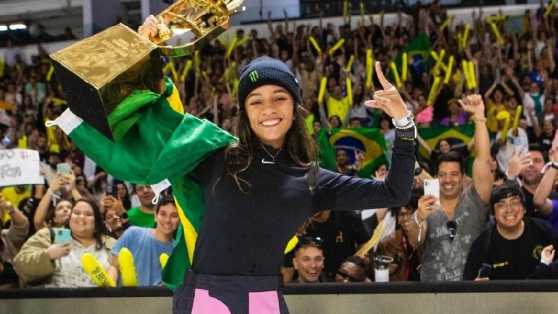 Rayssa Leal quebra marcas com título mundial na liga de skate street