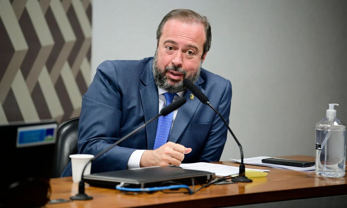 Relatório da PEC traz impacto fiscal de R$ 198 bilhões