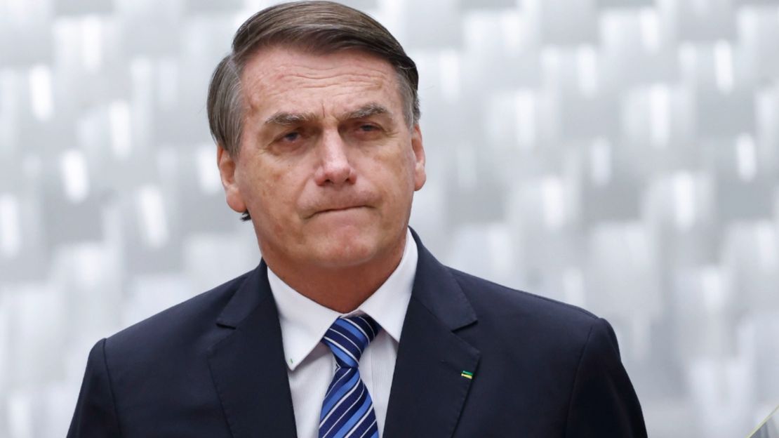 Parlamentares do PSOL pedem prisão preventiva de Bolsonaro ao STF