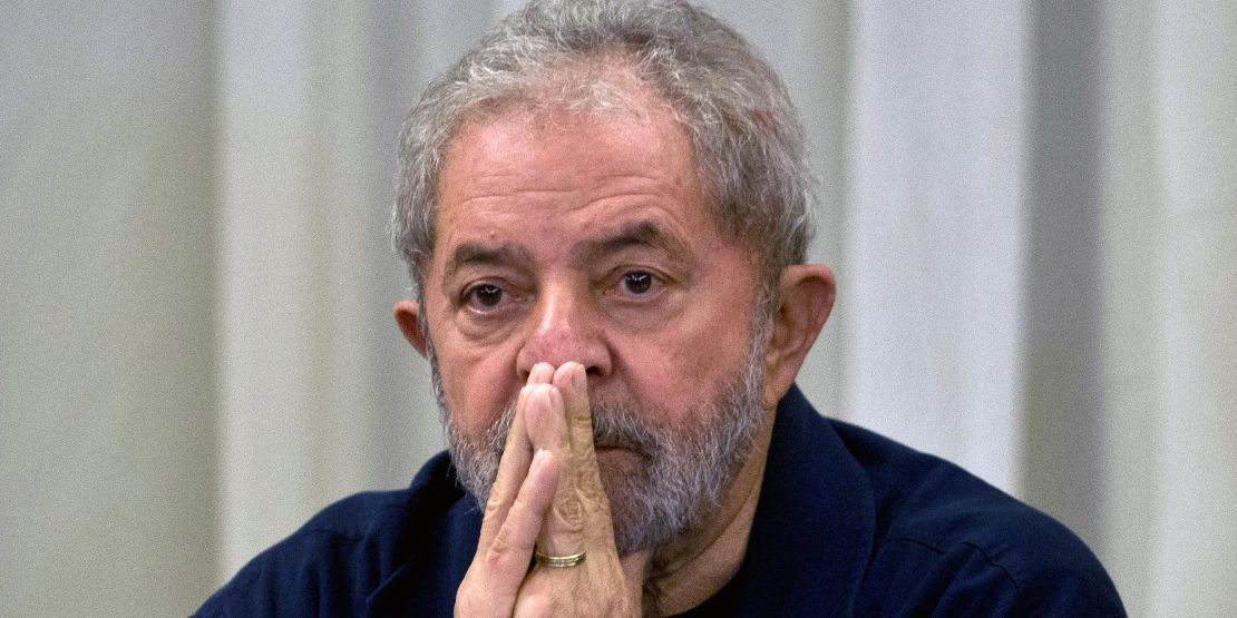 Lula recebe governo com ao menos 8.600 obras inacabadas, segundo TCU