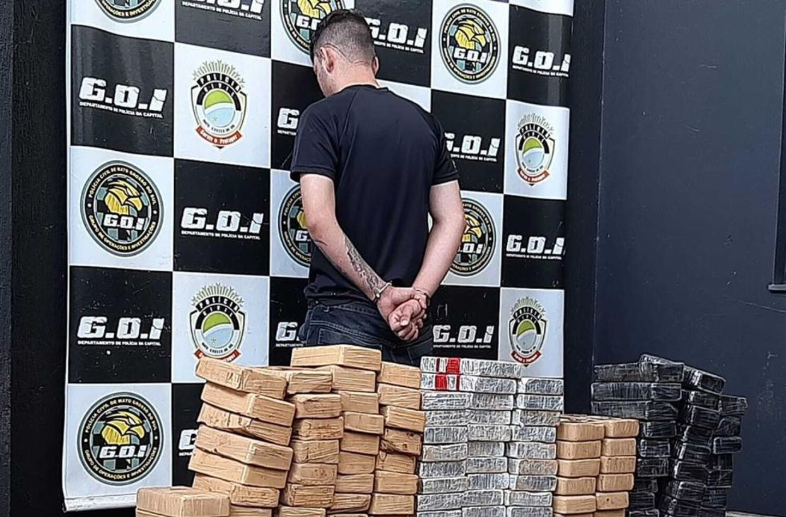 Rapaz de 18 anos é preso em depósito com cocaína avaliada em R$ 4 milhões