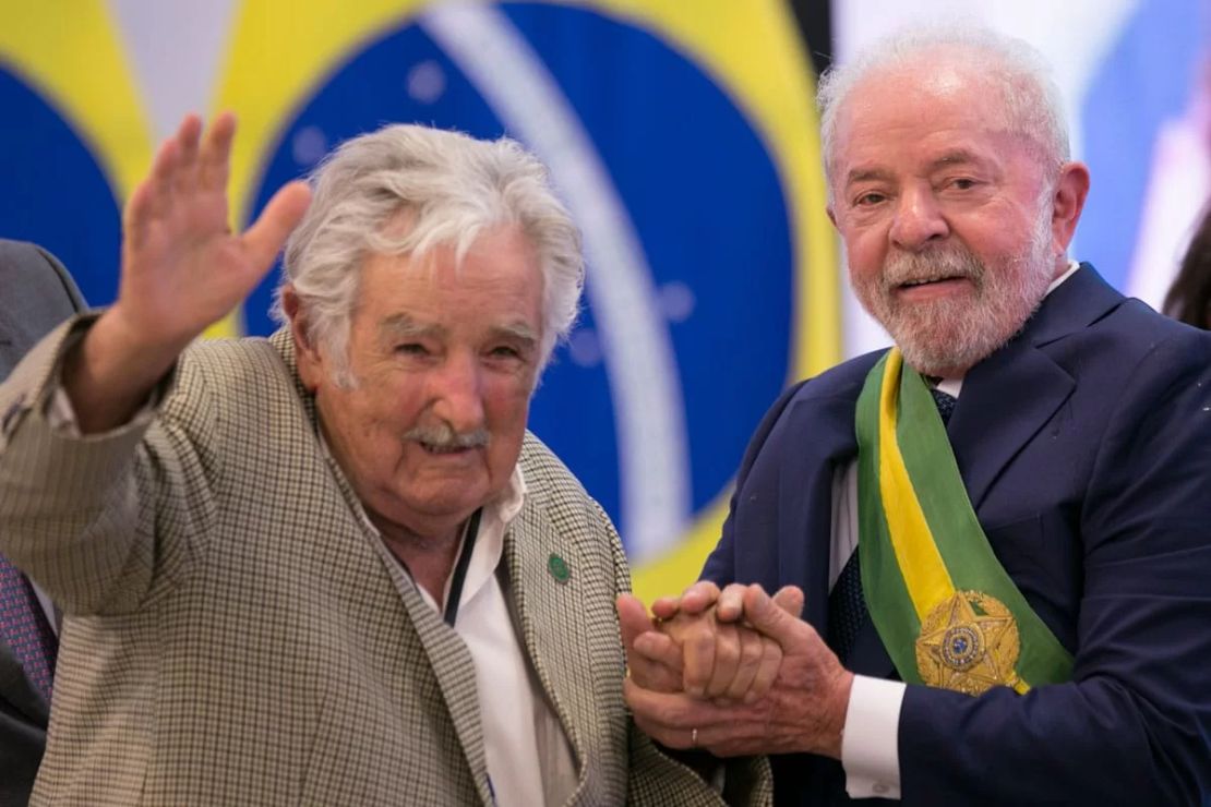 Lula viaja ao Uruguai: fortalecer os laços com o país vizinho