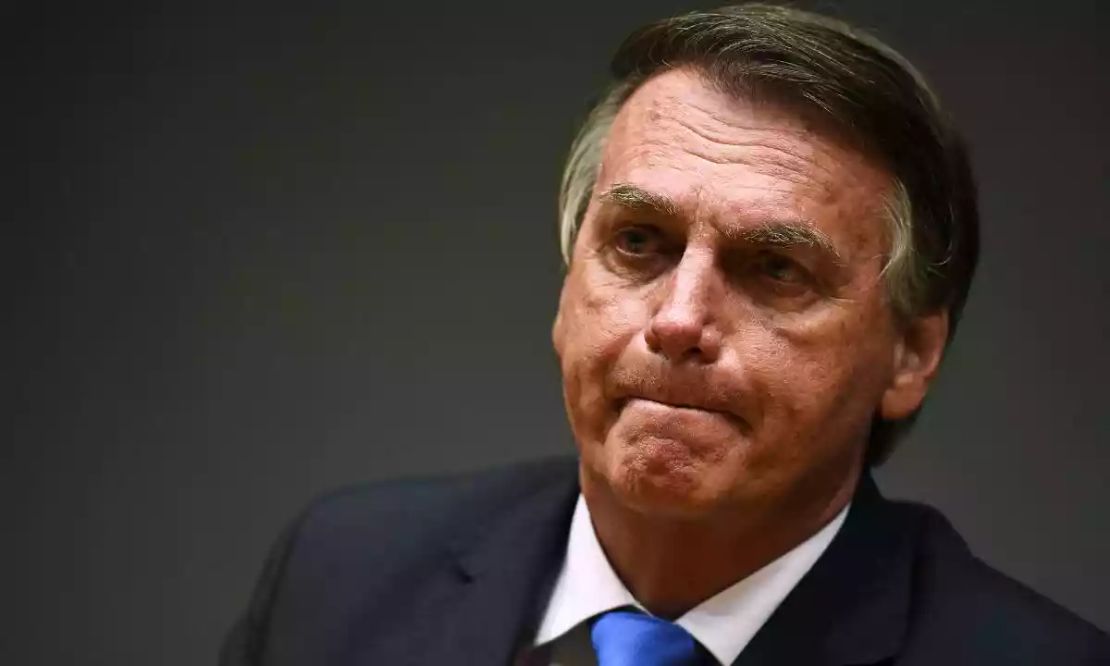 Lula gastou o dobro do que eu no cartão corporativo, diz Bolsonaro a apoiadores