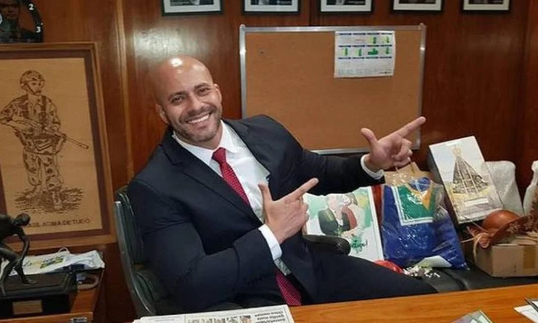Daniel Silveira é preso em Petrópolis, no Rio de Janeiro