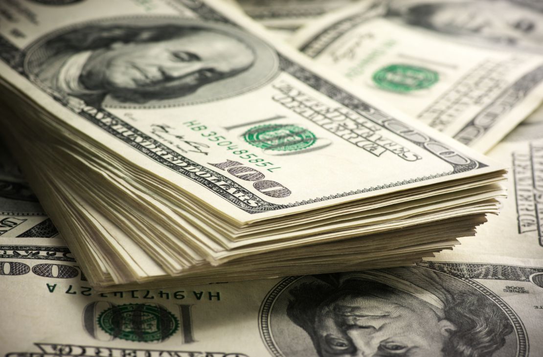 Dólar sobe para R$ 5,20 após críticas de Lula ao Banco Central