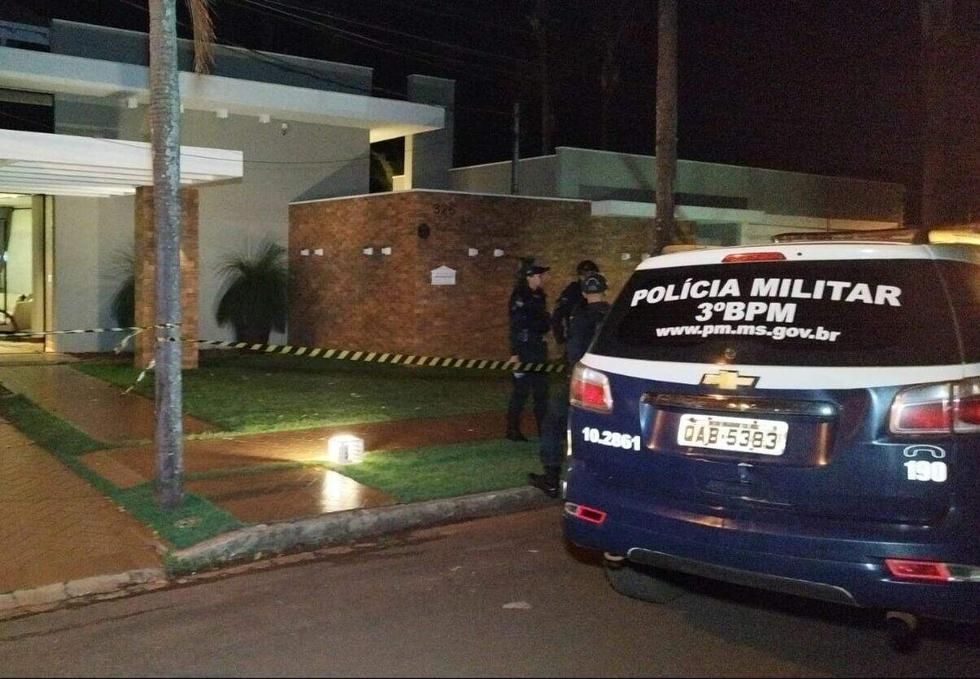 Tentativa de assalto termina com troca de tiros e morte em Dourados