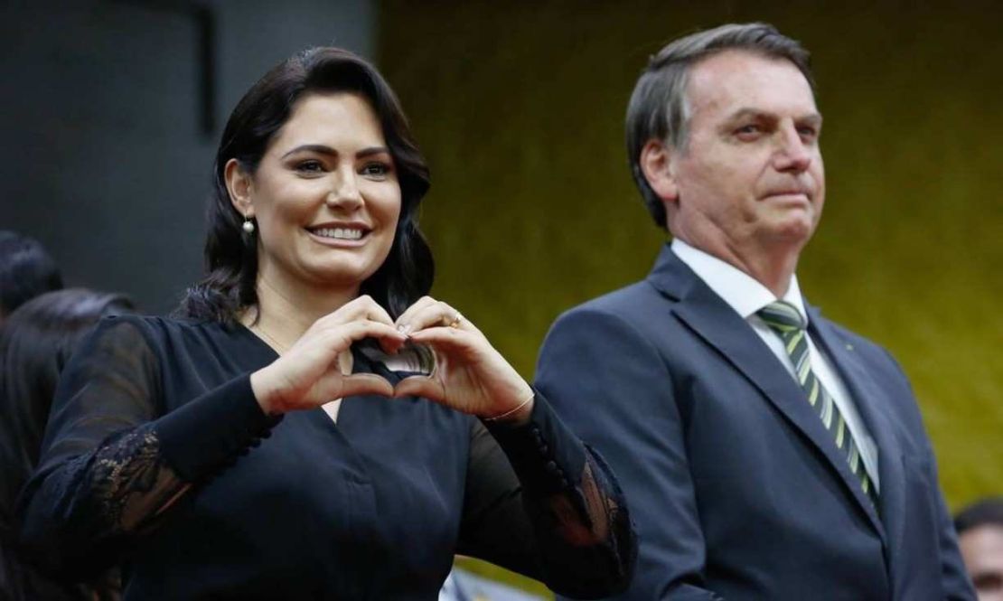 Presidência gastou R$ 35,2 mil com enxoval na gestão de Bolsonaro