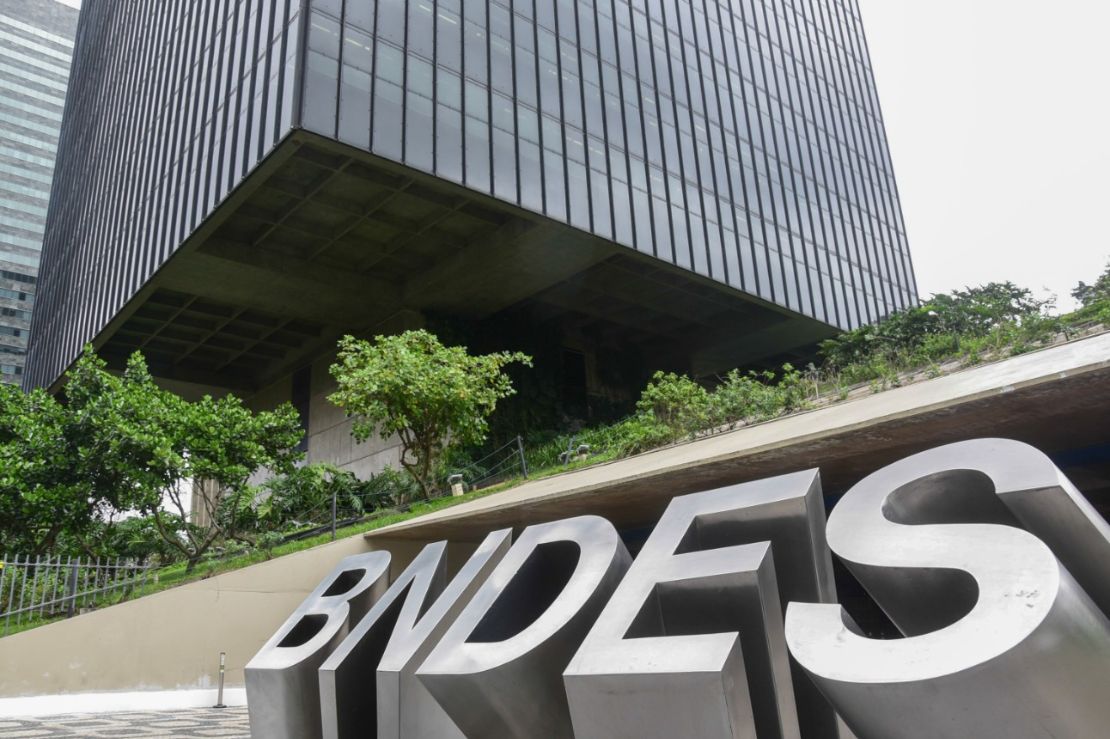 BNDES libera mais R$ 2 bilhões para crédito rural em dólar