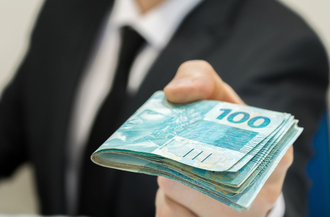 Desenrola Brasil poderá reduzir em até 40% inadimplência no país