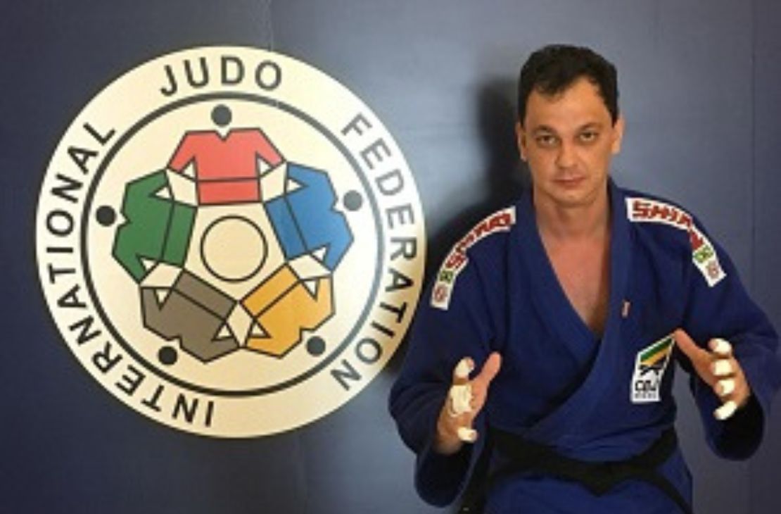 Após vencer luta contra balança, atleta de Coxim embarca para a 1ª edição dos Jogos da Advocacia Nacional em Goiânia