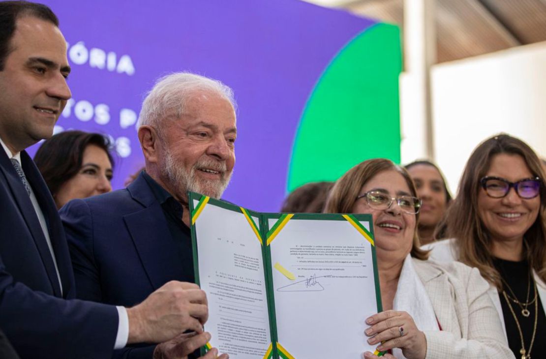 Governo abre canal de denúncia para desigualdade salarial de gênero