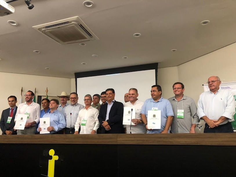 Prefeito De Coxim Participa De Eventos Em Campo Grande E Firma Parcerias Para O Município