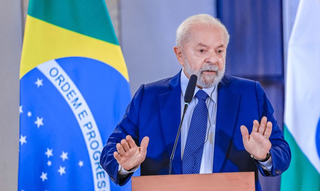 Lula diz que critério para vaga no STF não será gênero ou cor, mas “atender aos interesses do Brasil”