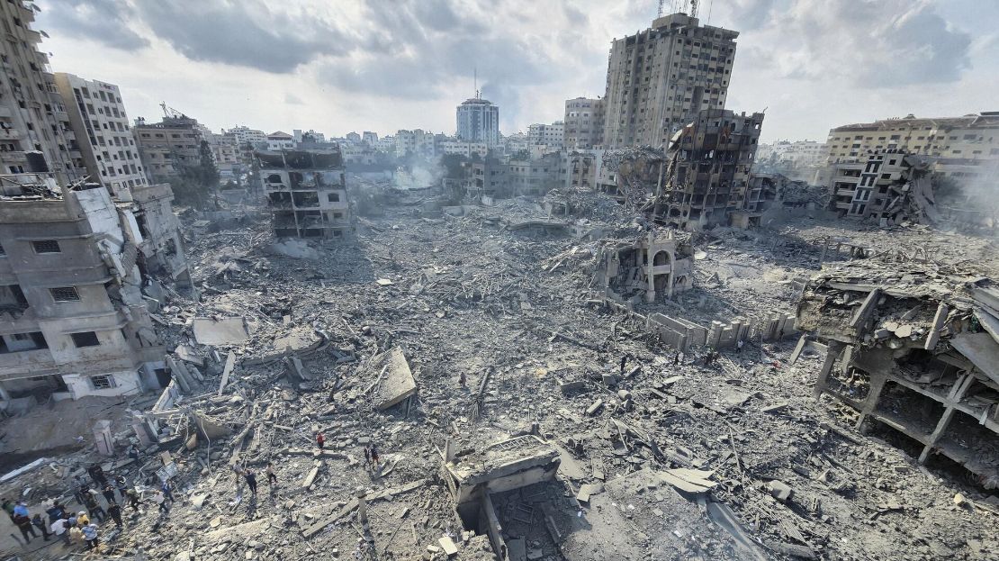 Faixa de Gaza tem terceira noite de ‘combates intensos’ entre Israel e Hamas