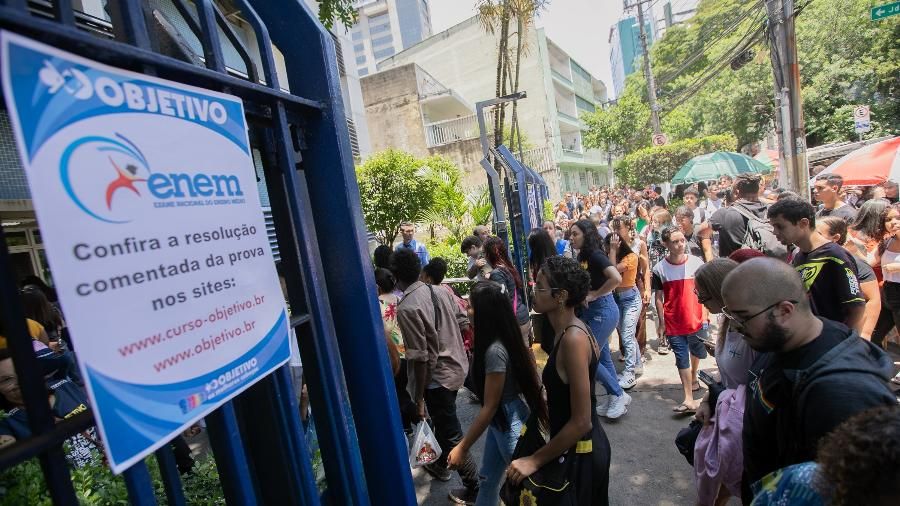 Um em cada três alunos inscritos não compareceu ao segundo dia do Enem