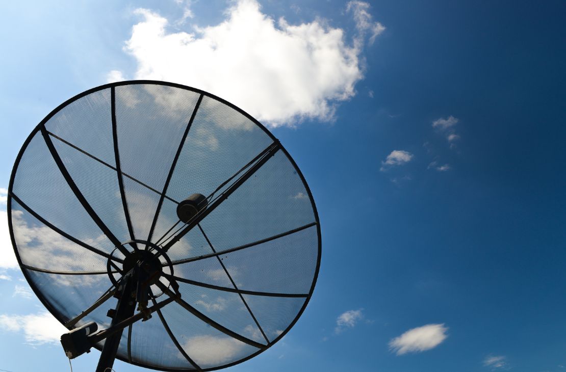 Antenas parabólicas tradicionais serão desativadas em 2024