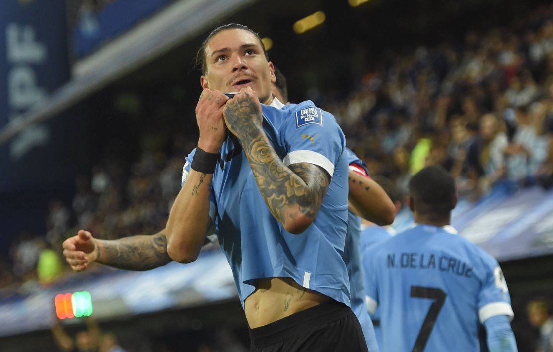 Uruguai ganha e impõe primeira derrota da Argentina nas Eliminatórias