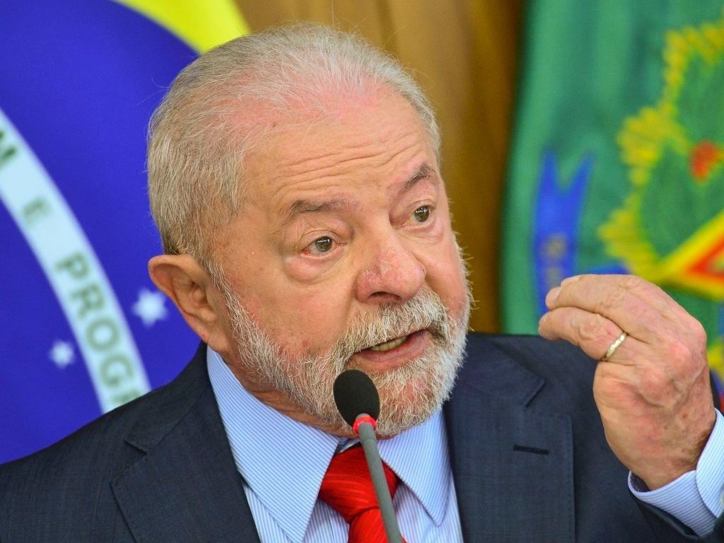 Lula convoca reunião para discutir tensão entre Venezuela e Guiana