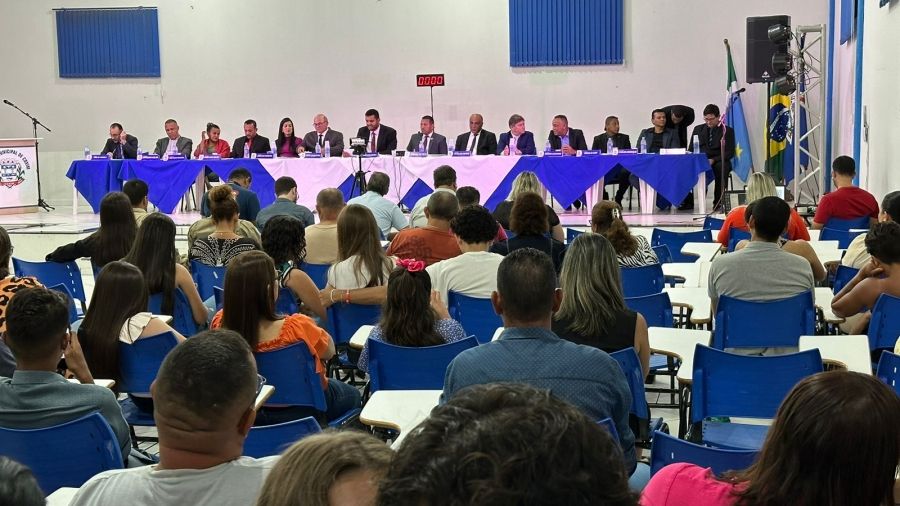 Sessão Itinerante na ACIAC celebra talentos e prestigia contribuições comunitárias