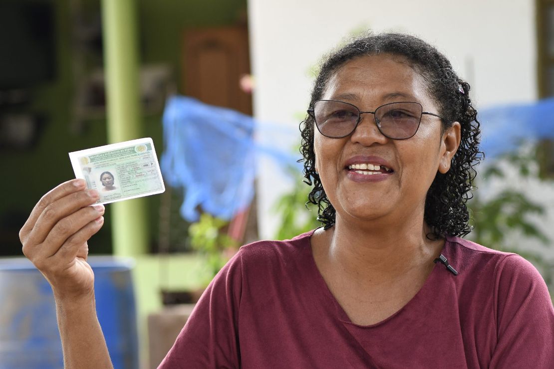 Sonho realizado: aos 53 anos, pescadora profissional consegue CNH com apoio do Governo de MS