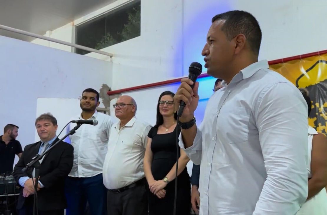 Vereadores celebram momento de união: Casamento Comunitário reúne quase 50 casais em cerimônia