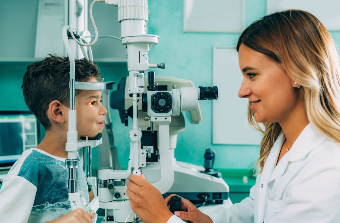 SES oferece exames oftalmológicos para crianças e adolescentes da rede pública de educação