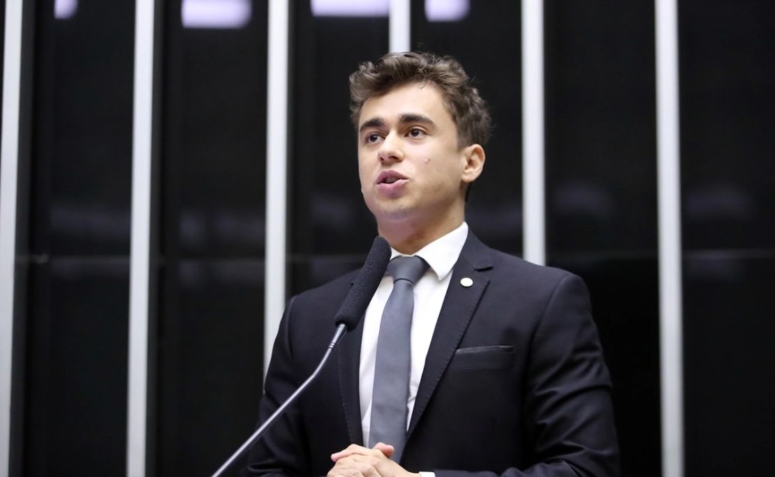 Nikolas Ferreira é eleito presidente da Comissão de Educação da Câmara