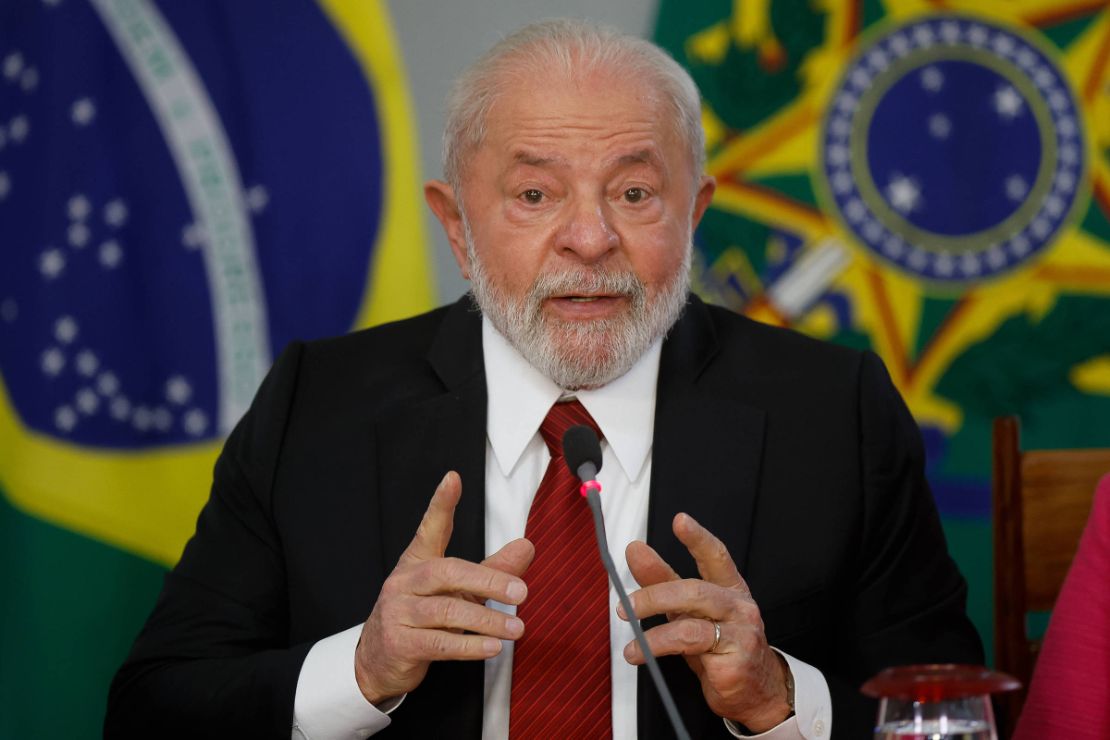 Lula veta parcialmente projeto sobre saidinha de presos