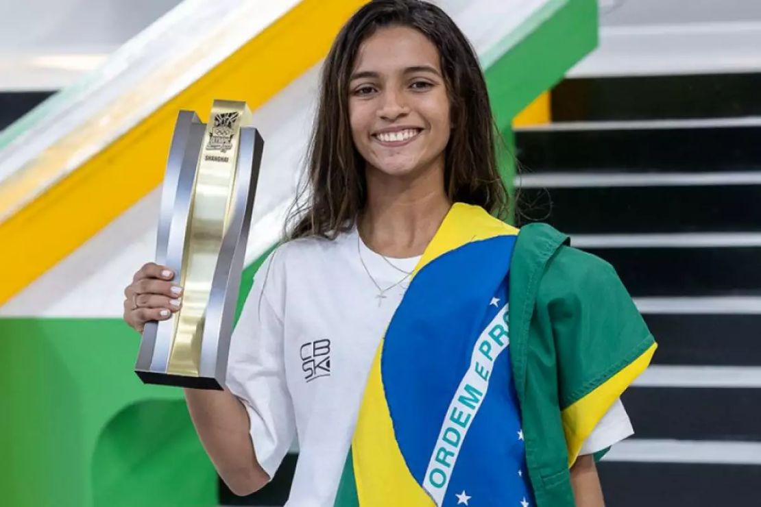 Rayssa Leal conquista etapa do Pré-Olímpico de Skate