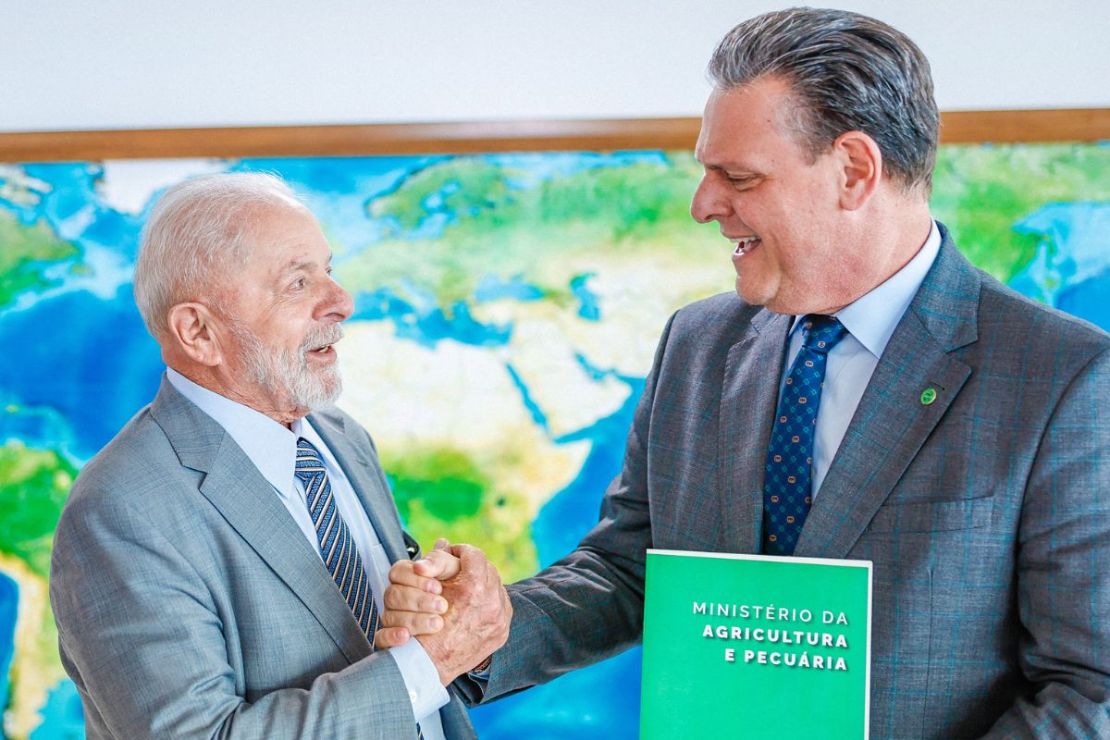 Lula anuncia doação de 2.000 toneladas de carne para o Rio Grande do Sul