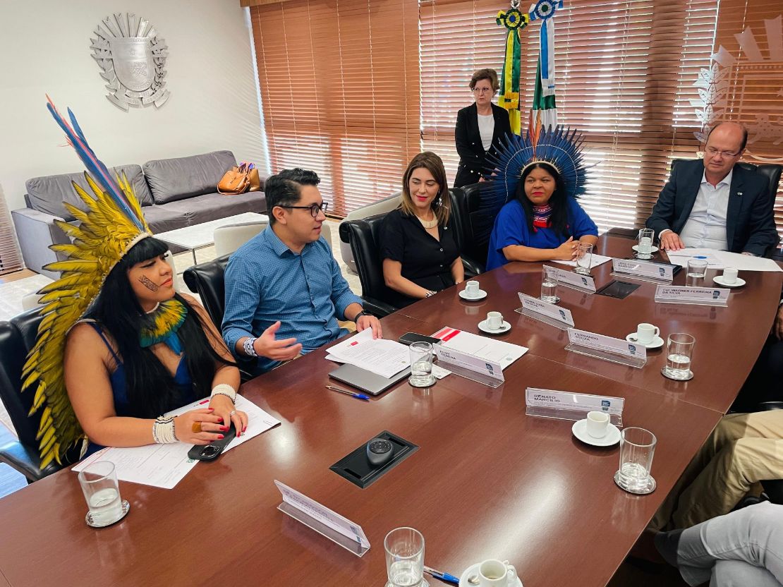Governo do Estado e MPI assinam termo para garantia da cidadania dos povos indígenas