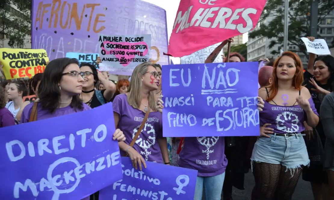 População Brasileira apoia aborto em casos de estupro, aponta pesquisa