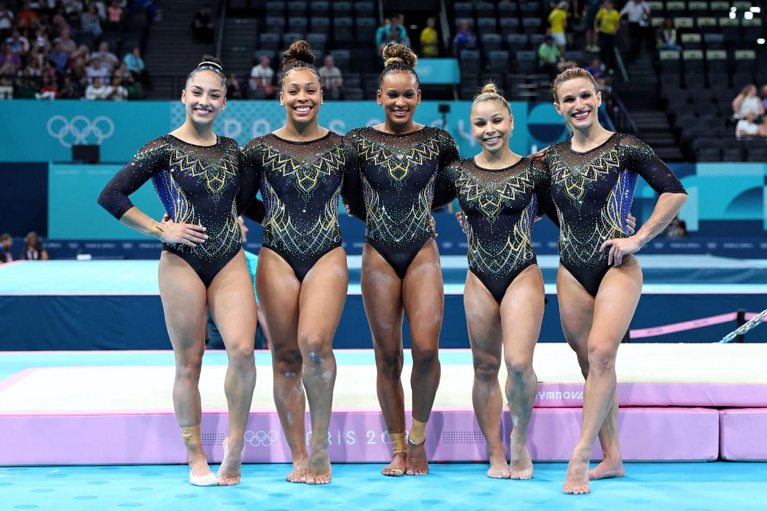 Brasil conquista medalha inédita por equipes da ginástica artística; EUA ficam com o ouro