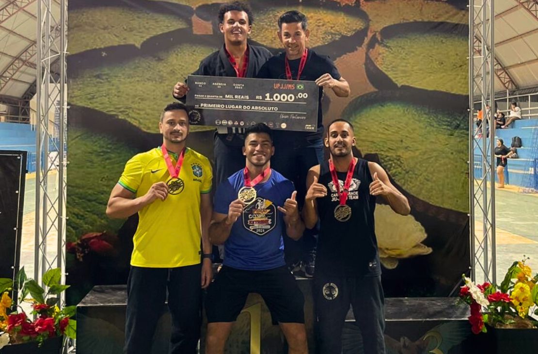 Atletas da equipe Carlson Gracie Sandro Silva representam Coxim na Copa Liberdade de Jiu-Jitsu