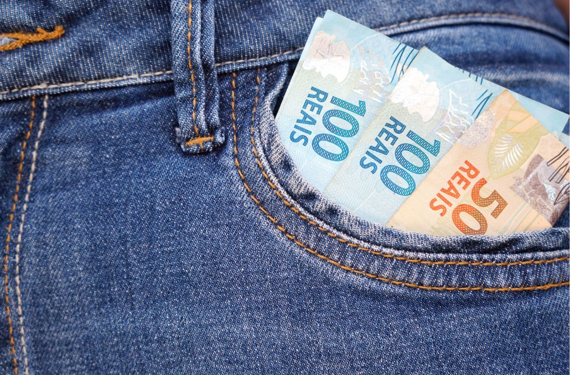 Dinheiro no bolso: Empresas têm até esta sexta-feira para pagar o décimo terceiro salário
