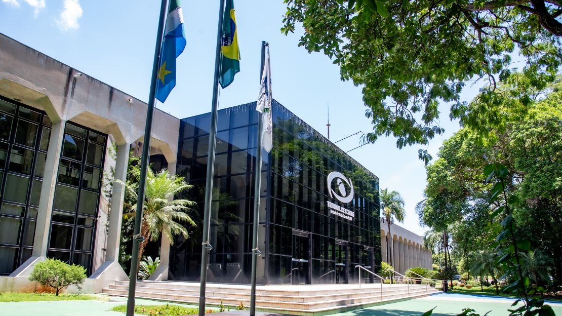 TCE-MS Aponta Irregularidades em Compra de Fogões e Fornos para Escolas em Coxim