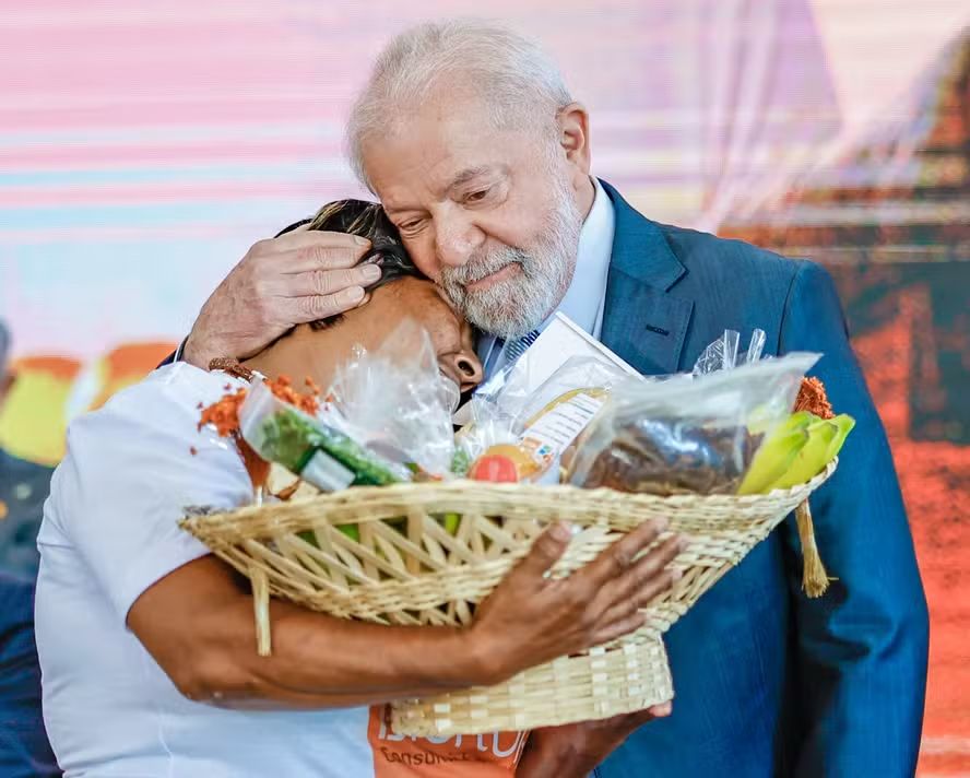 Carnes, arroz e feijão terão imposto zero a partir de 2027 com nova Reforma Tributária